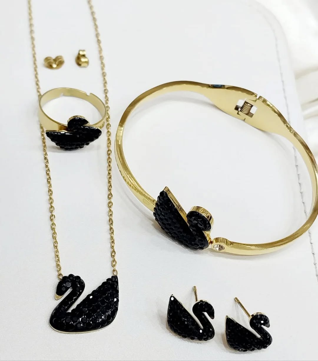 Stainless Golden and Black Swan Pendant Set