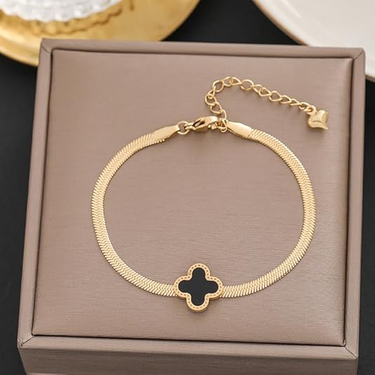 Clover snake chain bracelet