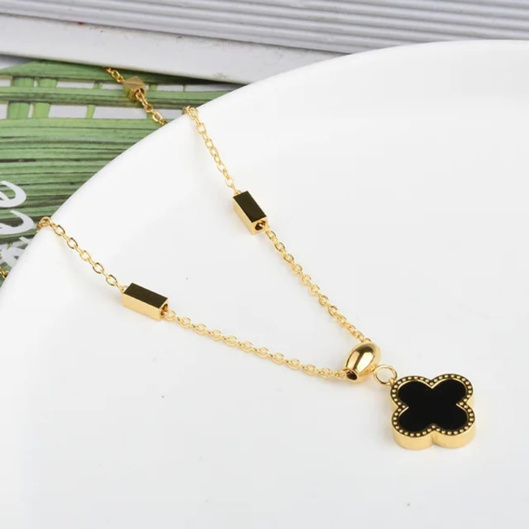 Clover Four Leaf And Round Round Chain